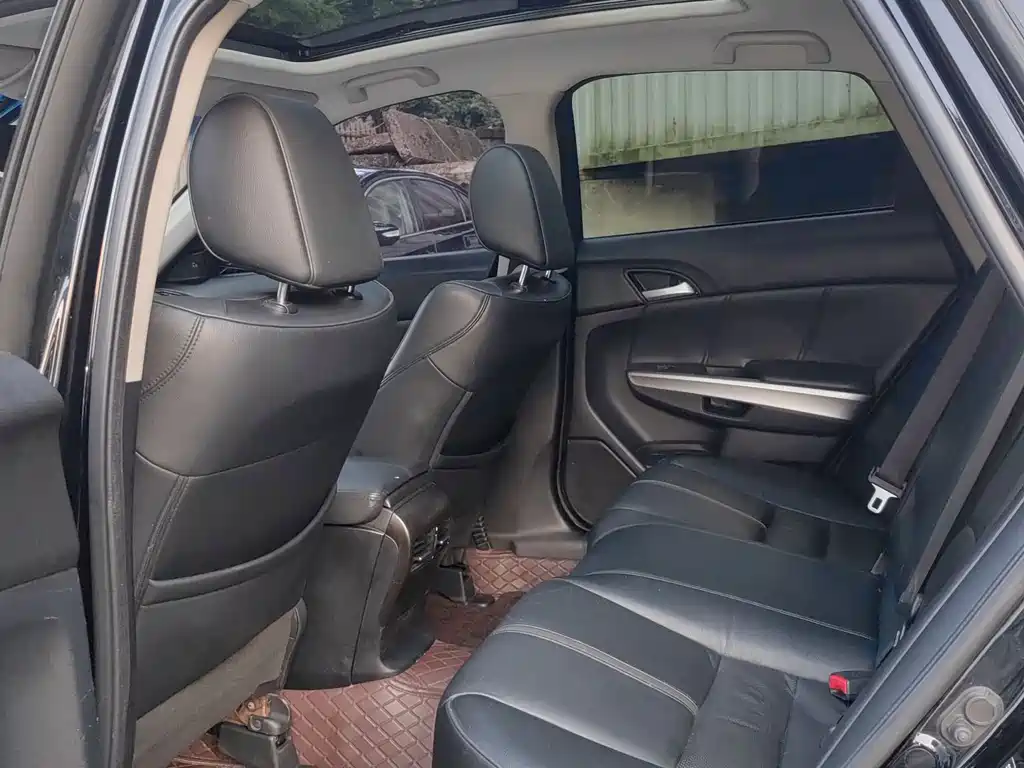 Honda Crosstour 2014 2.4L Luxury