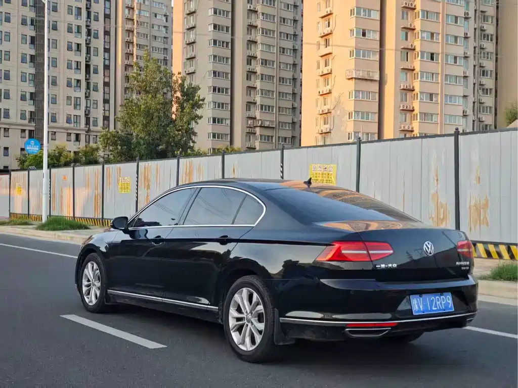 Volkswagen Magotan — миниатюра 9