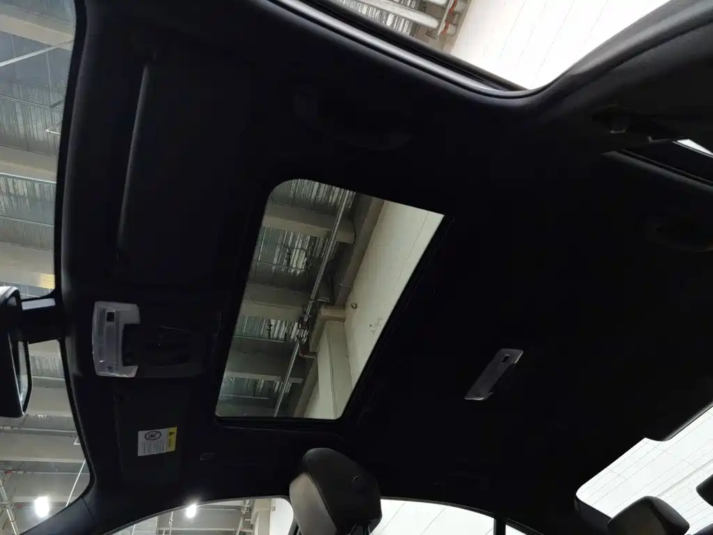 BMW 3 Series — миниатюра 14