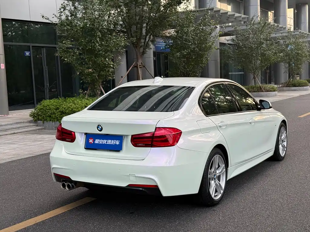 BMW 3 Series — миниатюра 19