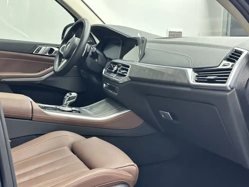 BMW X5 (Import) — миниатюра 16