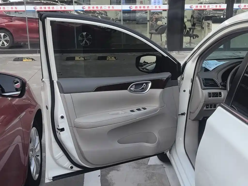 Nissan Sylphy — миниатюра 8