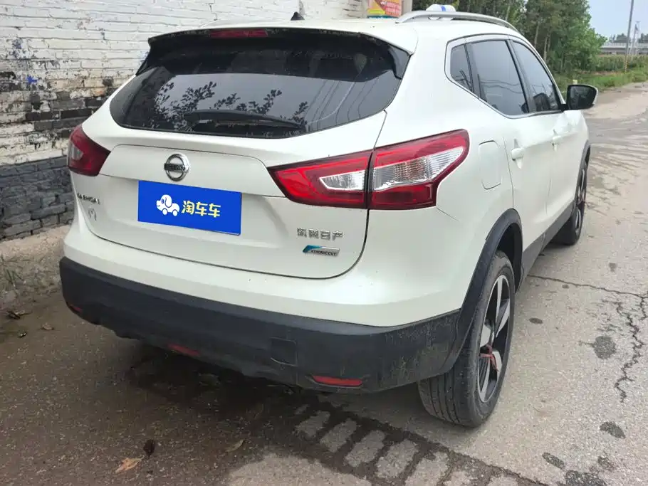 Nissan Qashqai — миниатюра 3