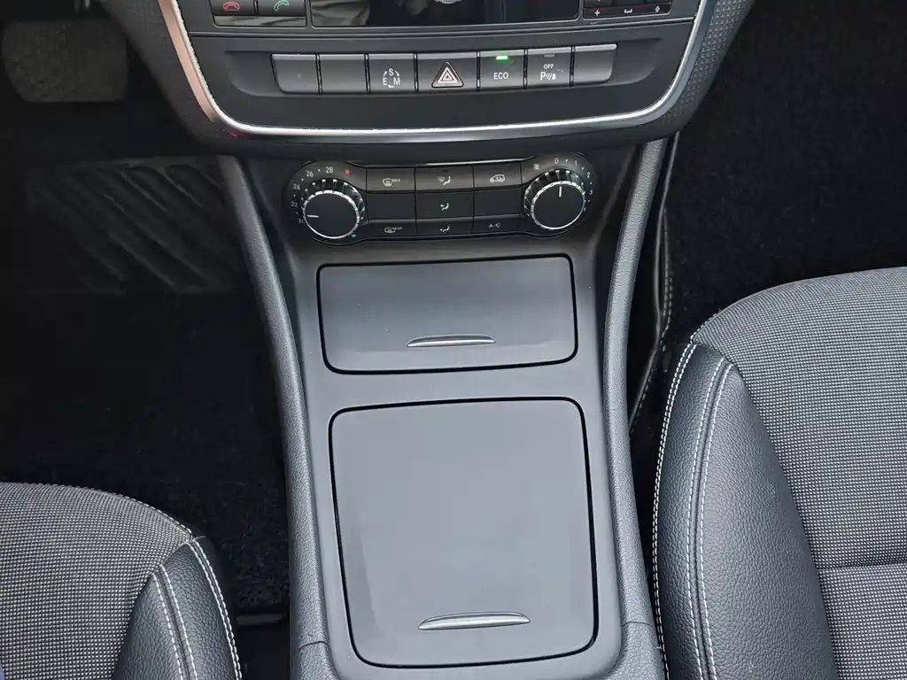 Mercedes-Benz A-Class (Import) — миниатюра 15