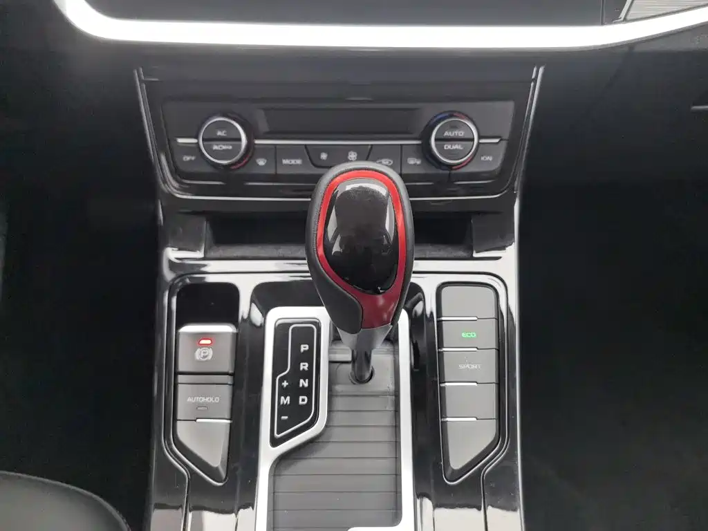 Geely Emgrand GS — миниатюра 13