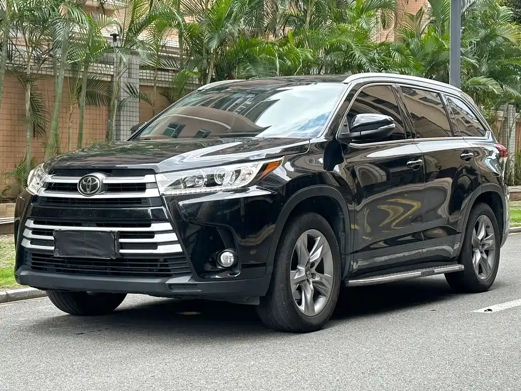 Купить Toyota Highlander