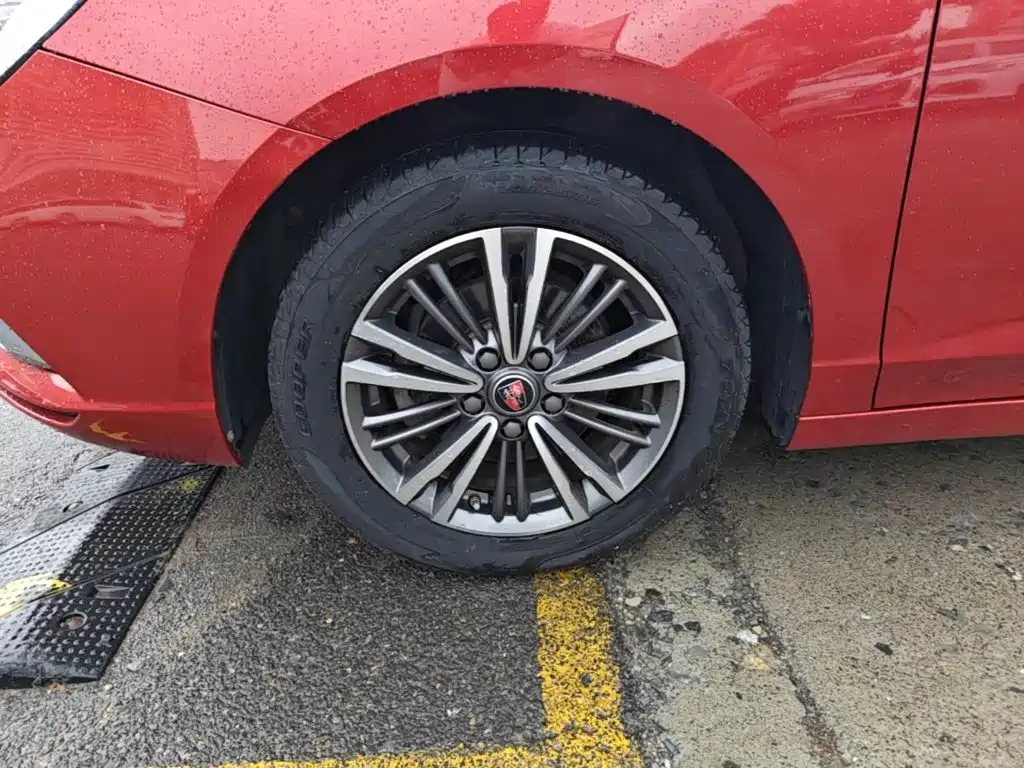 Roewe i5 — миниатюра 23
