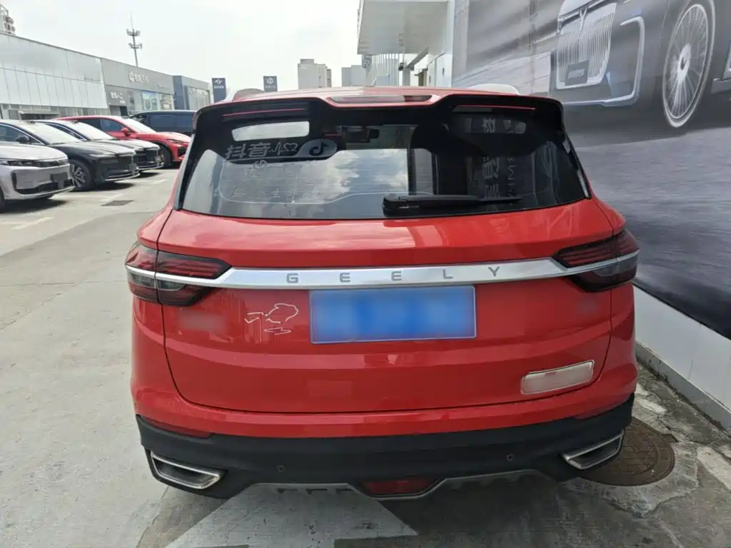 Geely Binyue — миниатюра 6
