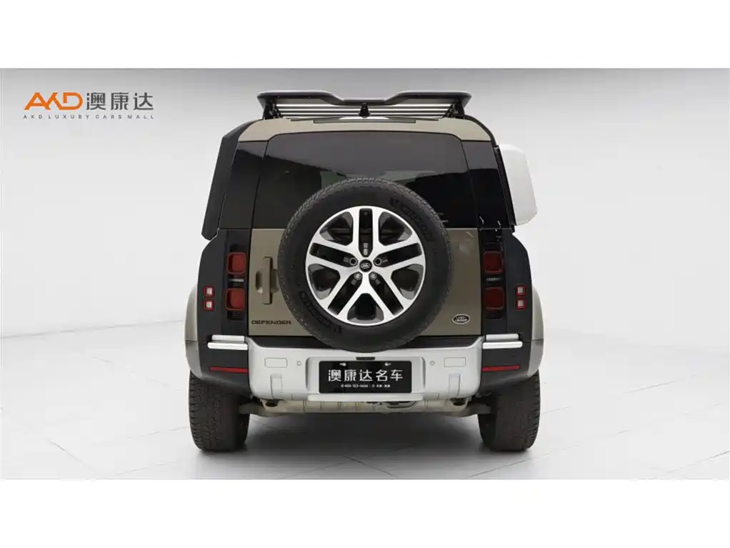 LAND ROVER DEFENDER