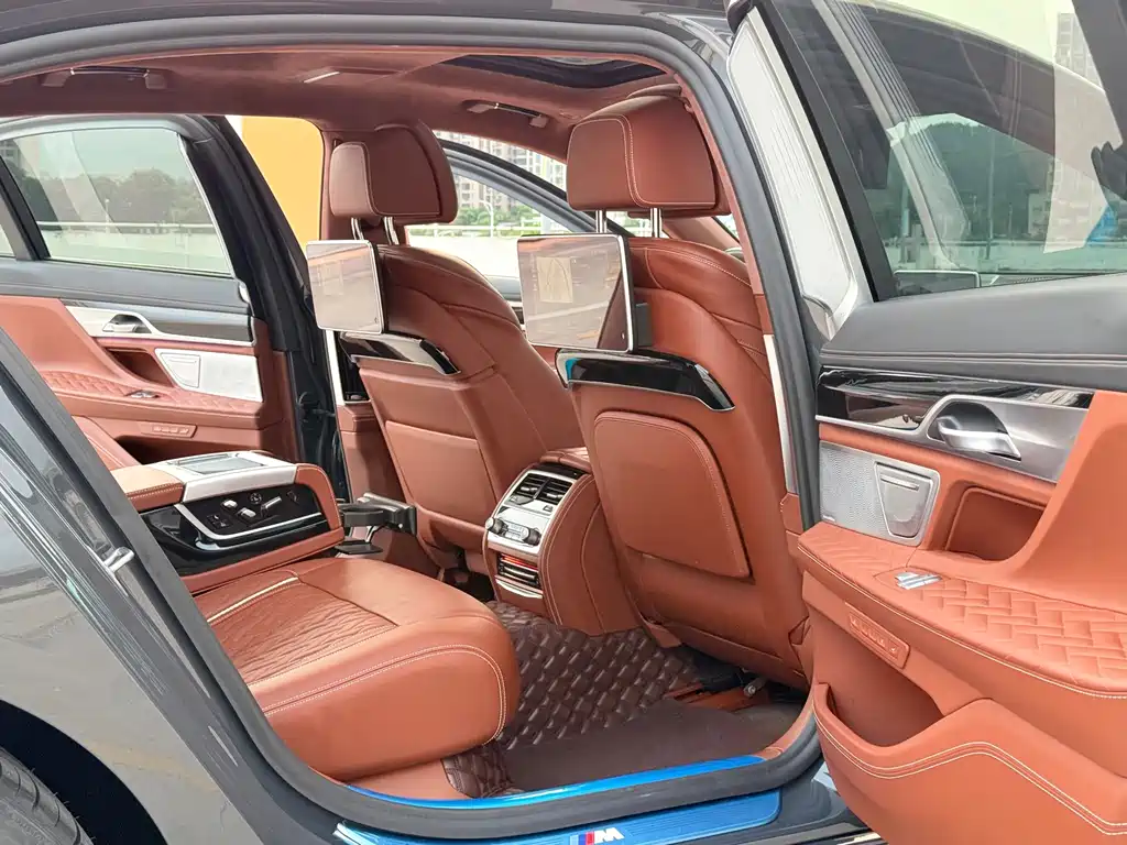 BMW 7 Series 7 2019 740Li xDrive Executive M Sport
