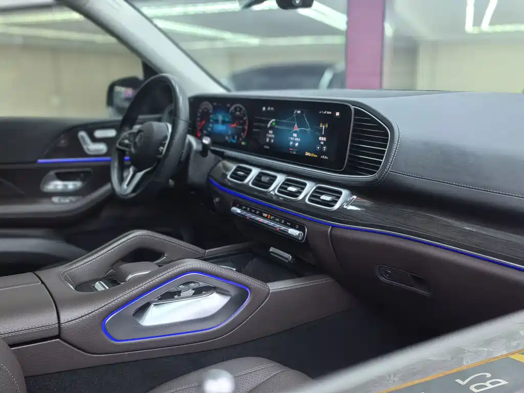 Mercedes-Benz GLE (Import) — миниатюра 28