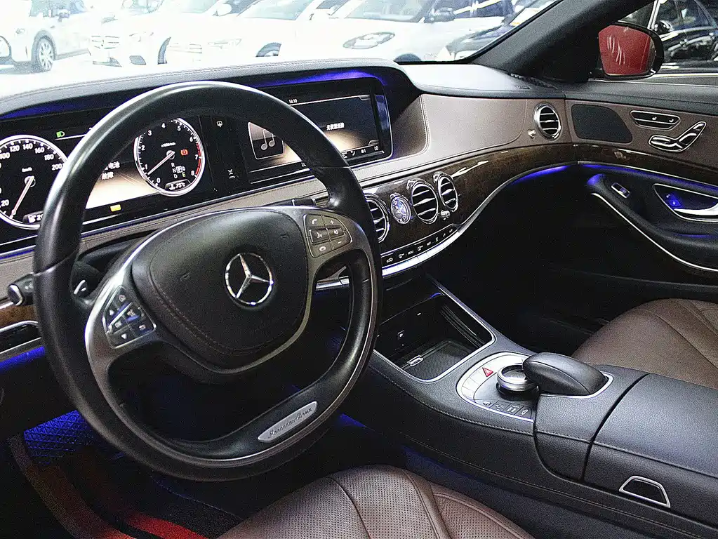 Mercedes-Benz S-Class — миниатюра 5