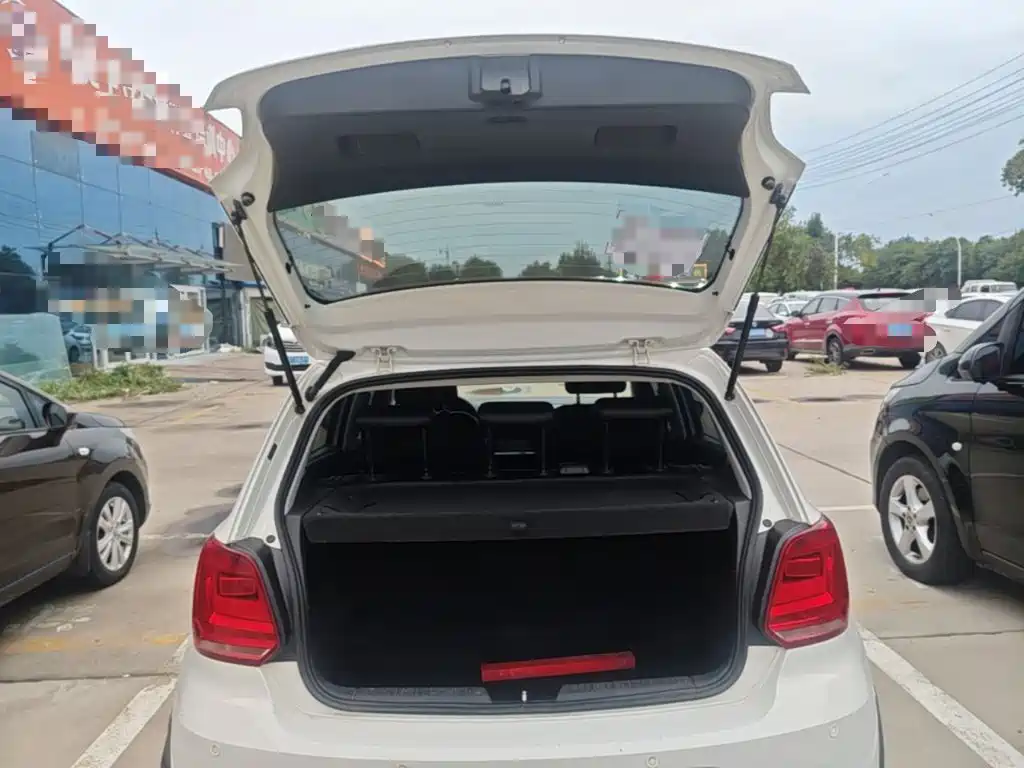 Volkswagen Polo — миниатюра 19