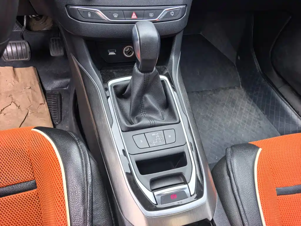 Peugeot 408 — миниатюра 13