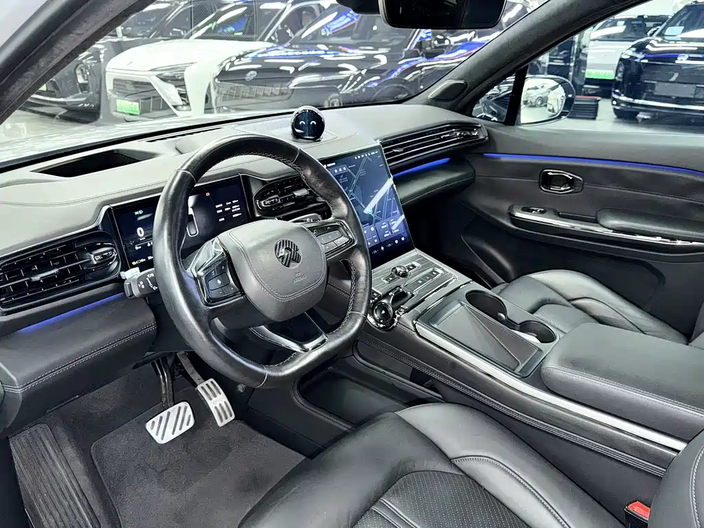 NIO ES6 — миниатюра 15
