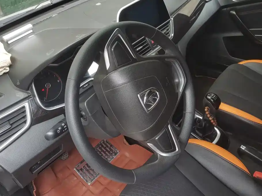 Baojun 310 — миниатюра 15
