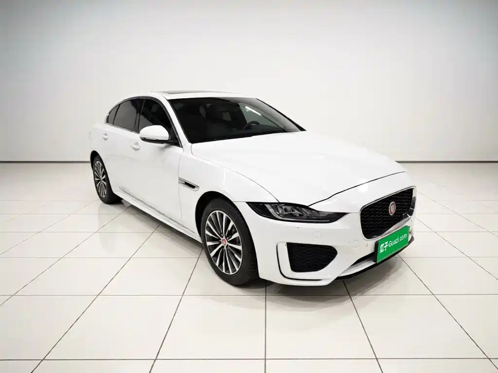 Jaguar XEL — миниатюра 3