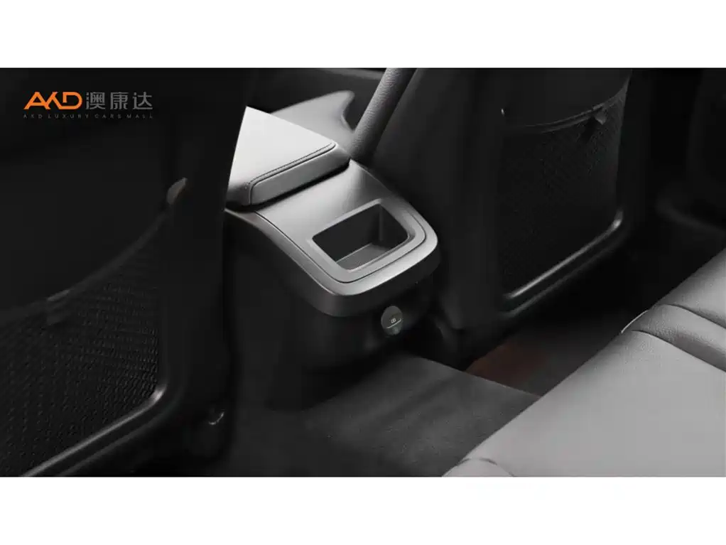 Volvo V60 2024 B5 Luxury