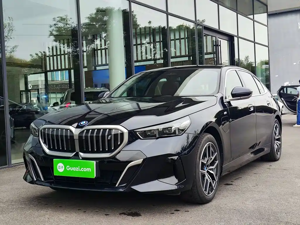 BMW i5 — миниатюра 2