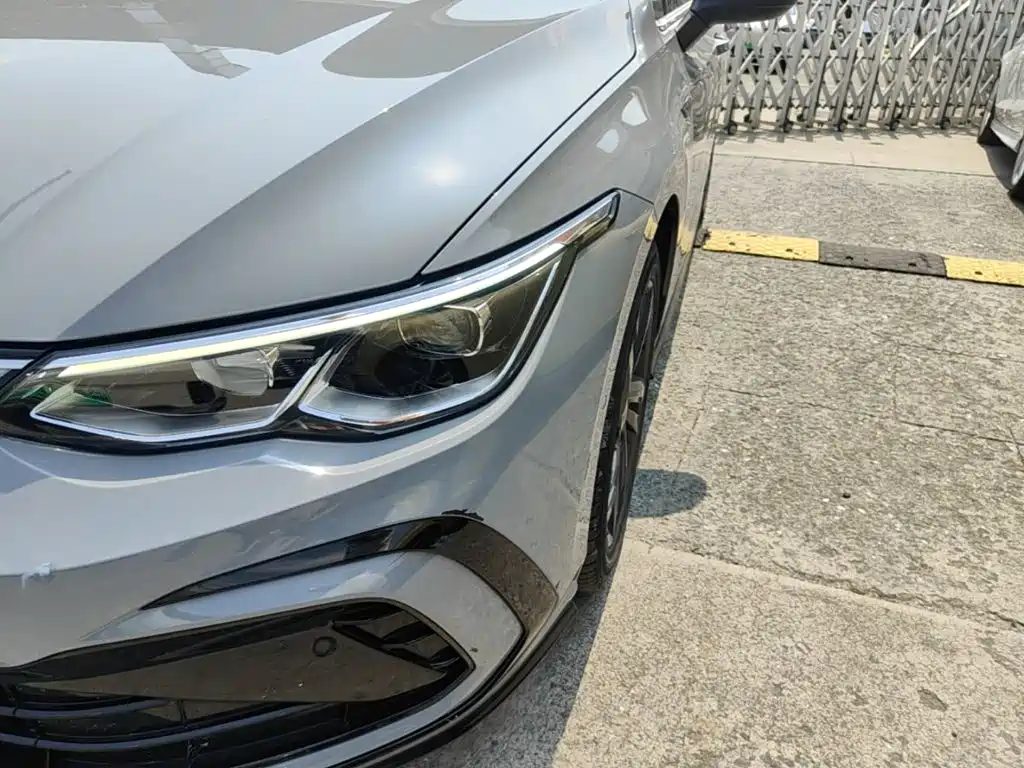 Volkswagen Golf — миниатюра 24