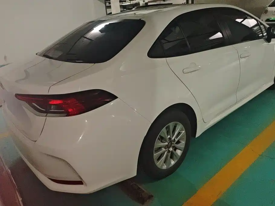 Toyota Corolla — миниатюра 3