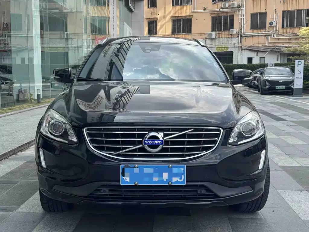 Volvo XC60 2017 T5