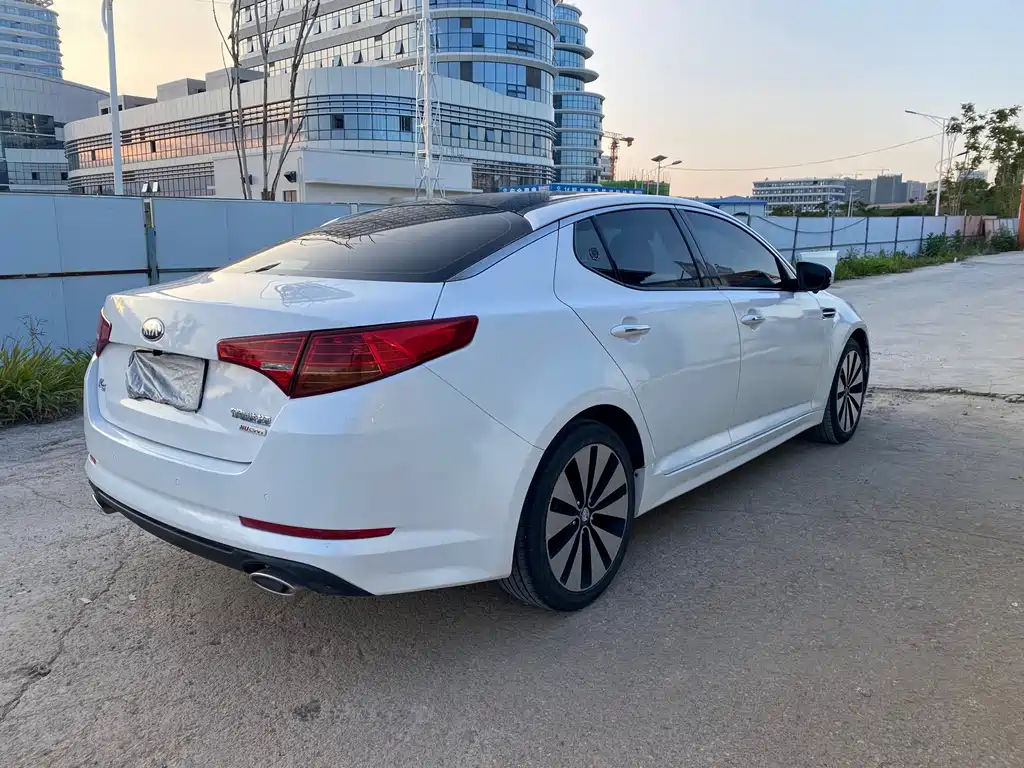 Kia K5 — миниатюра 3