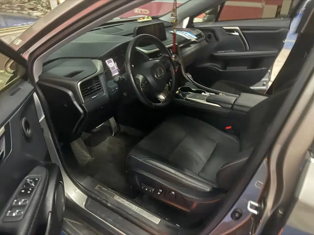 Lexus RX — миниатюра 3