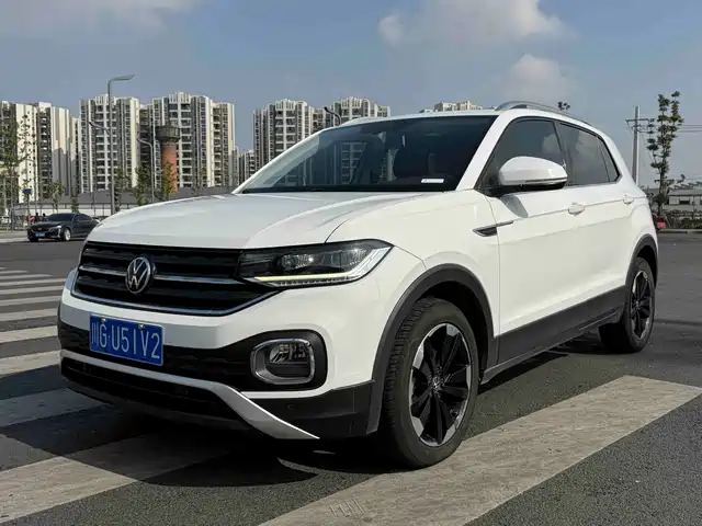 VOLKSWAGEN EXPLORING THE SHADOW