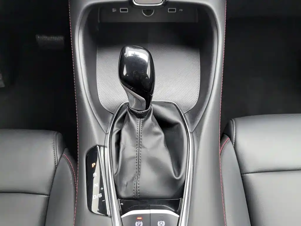 MG MG5 — миниатюра 13