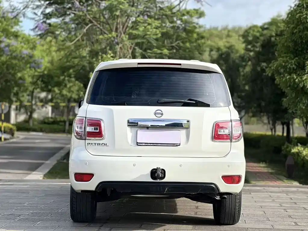 Nissan Patrol 2018 4.0L