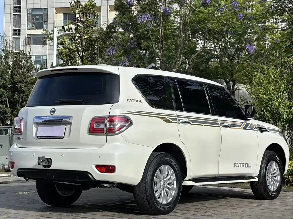 Nissan Patrol 2018 4.0L