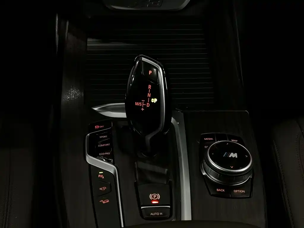 BMW X3 — миниатюра 13