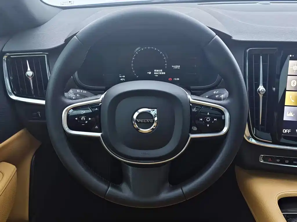 Volvo S90 — миниатюра 12