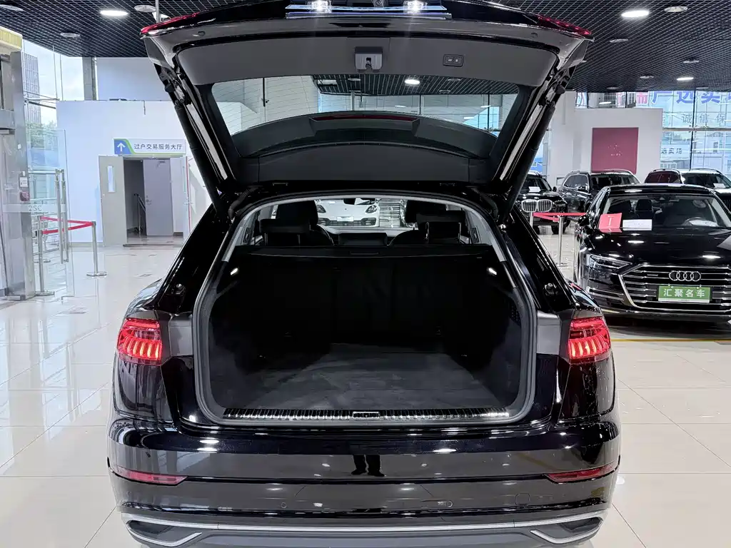 Audi Q8 — миниатюра 16