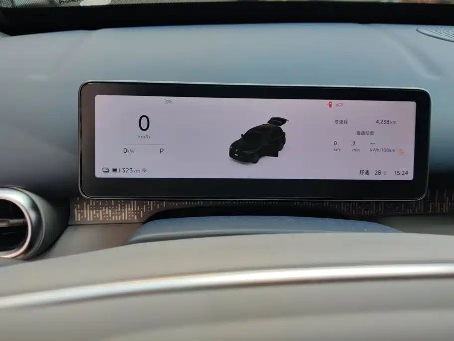 Leapmotor Leapmotor A10 — миниатюра 14