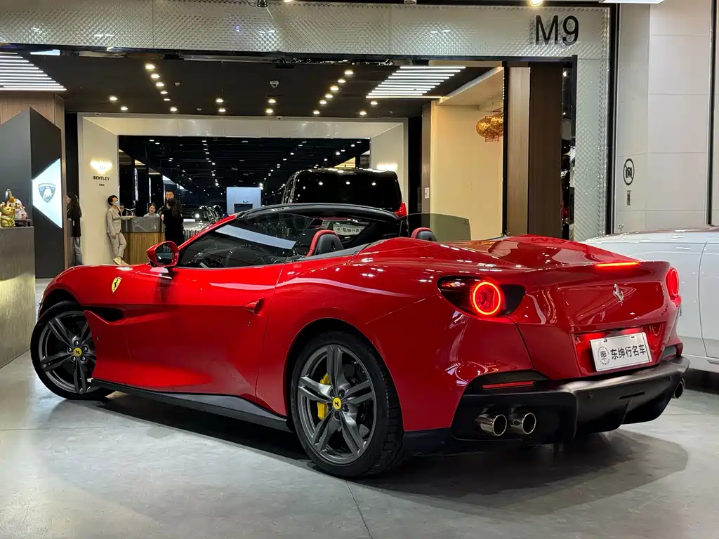 Ferrari Portofino 2021 3.9T M