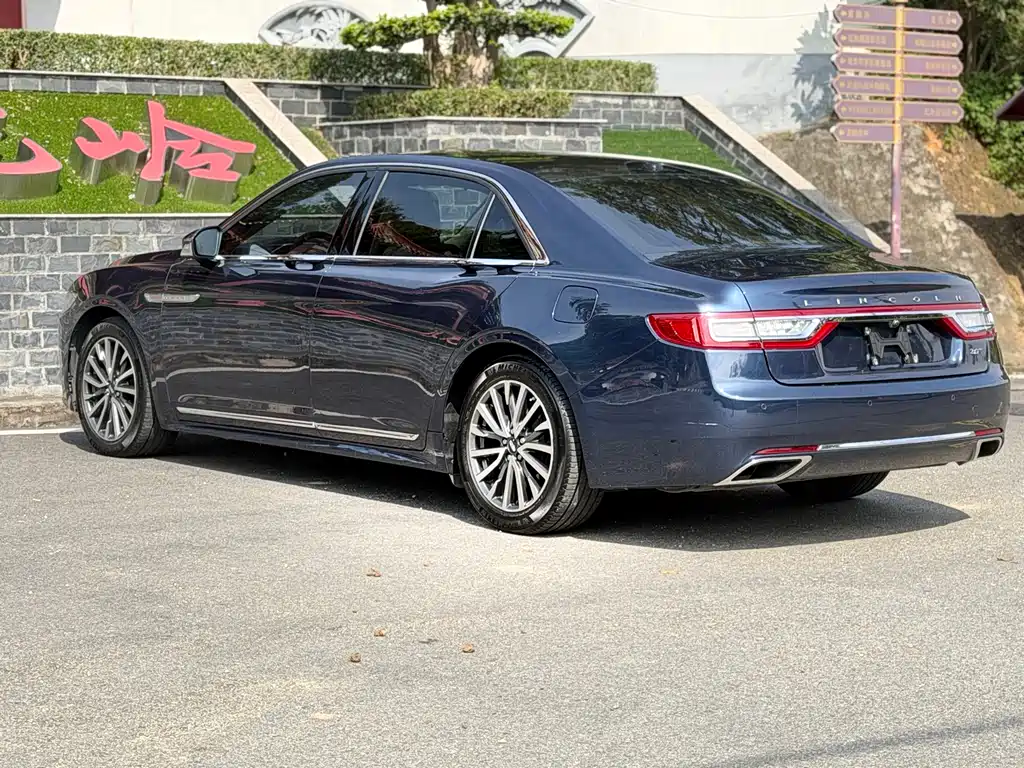 Lincoln Continental 2017 2.0T