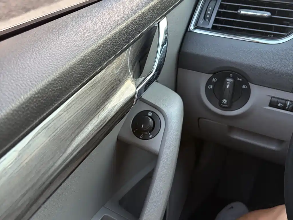 Skoda Octavia — миниатюра 17