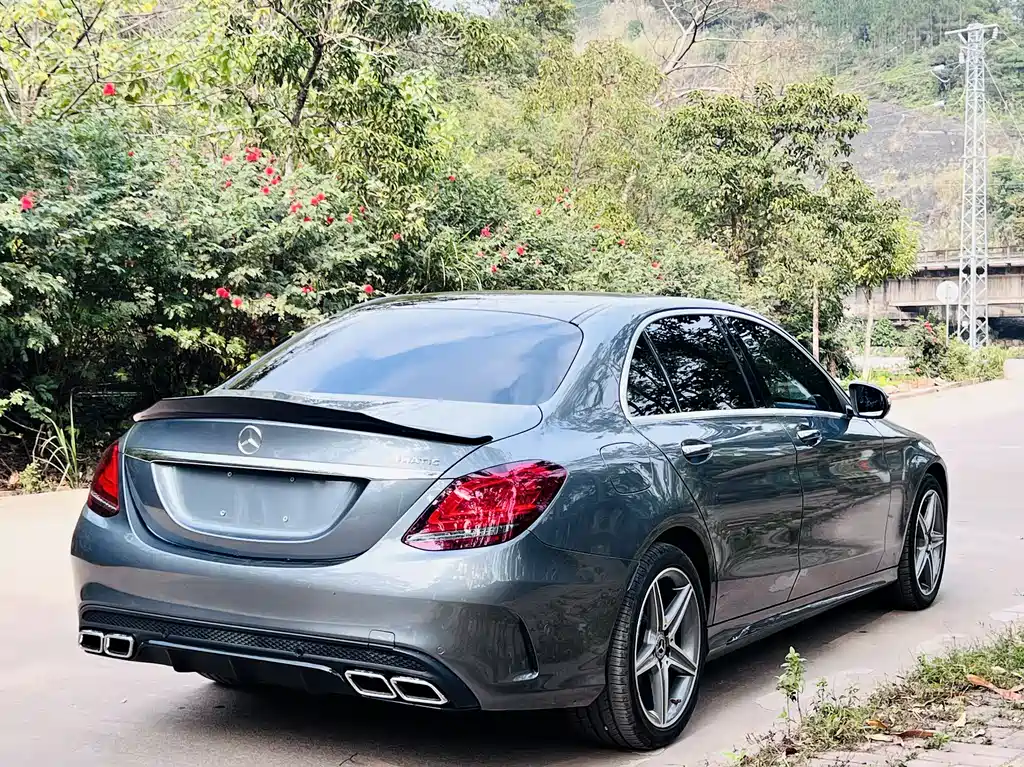 MERCEDES-BENZ C CLASS