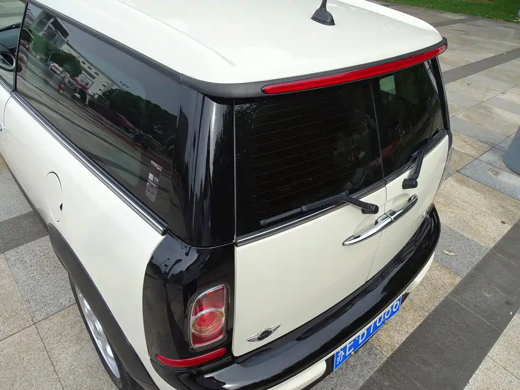 MINI Mini Clubman — миниатюра 21