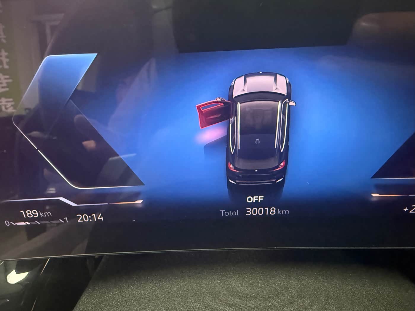 BMW X1 1.5 л 2023 г. Чёрный, пробег 30000 км