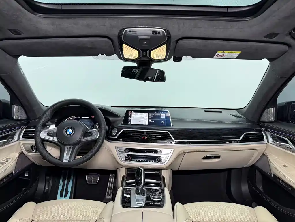 BMW 7 Series 7 2017 M760Li xDrive