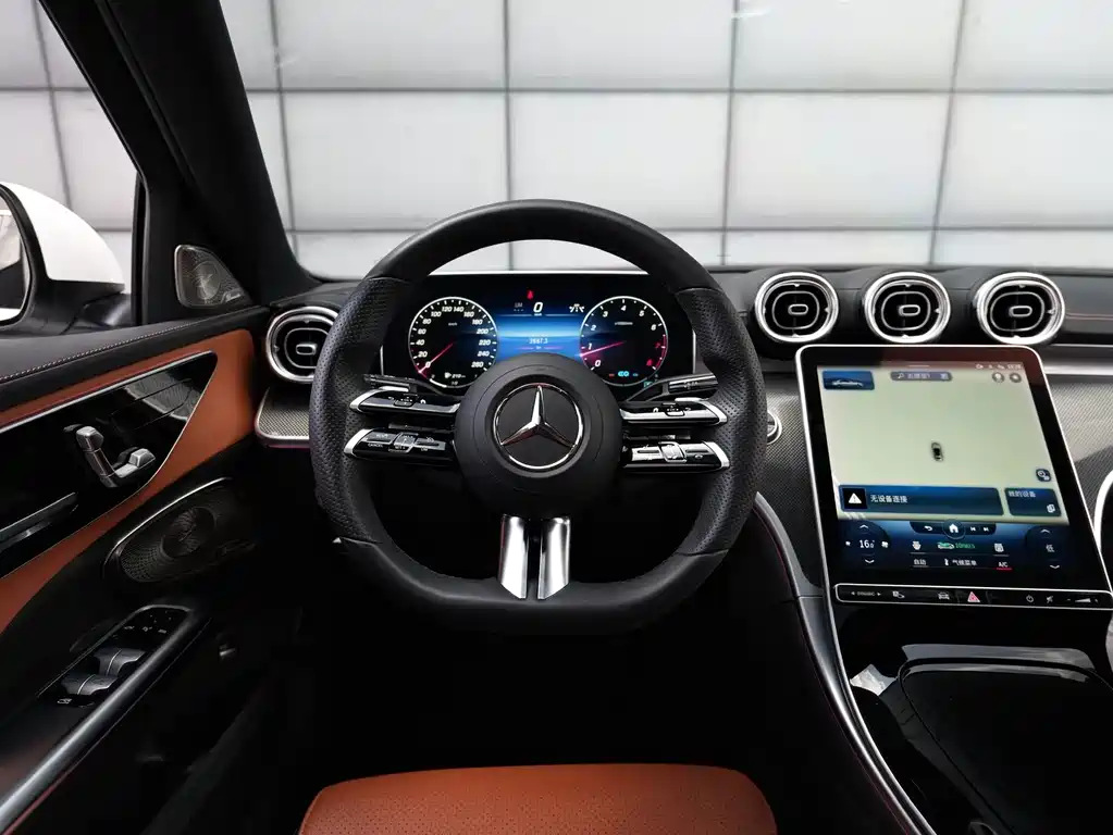 Mercedes-Benz C-Class — миниатюра 9