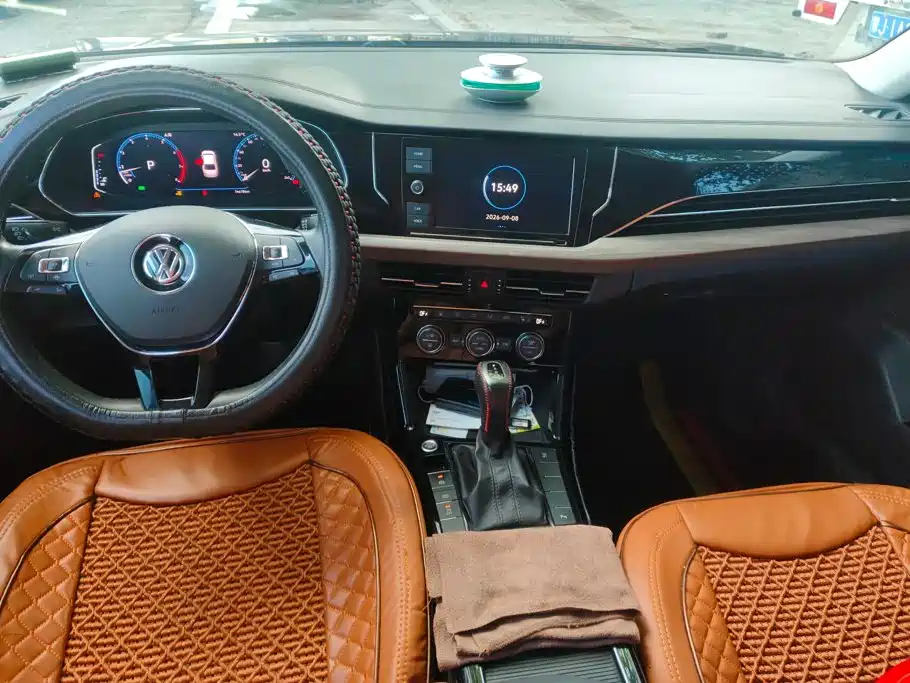 Volkswagen Passat — миниатюра 12