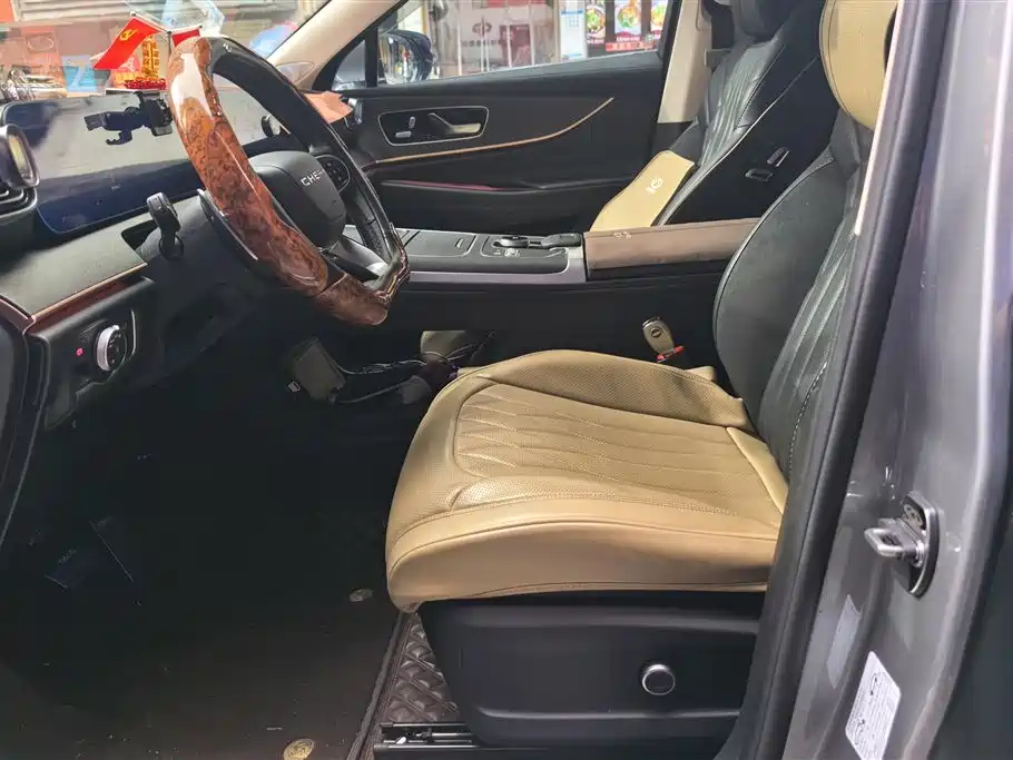 Chery Tiggo 9 9 2023 2.0T DCT Luxury 5 мест