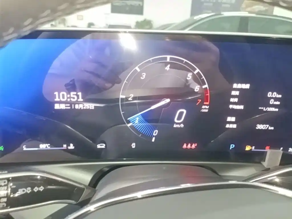 Cadillac GT4 — миниатюра 12