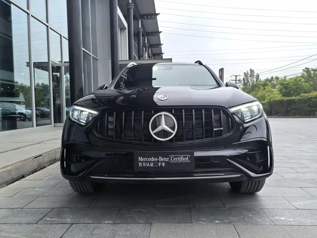 Mercedes-Benz GLC 2025 GLC 300 L 4MATIC 5 мест