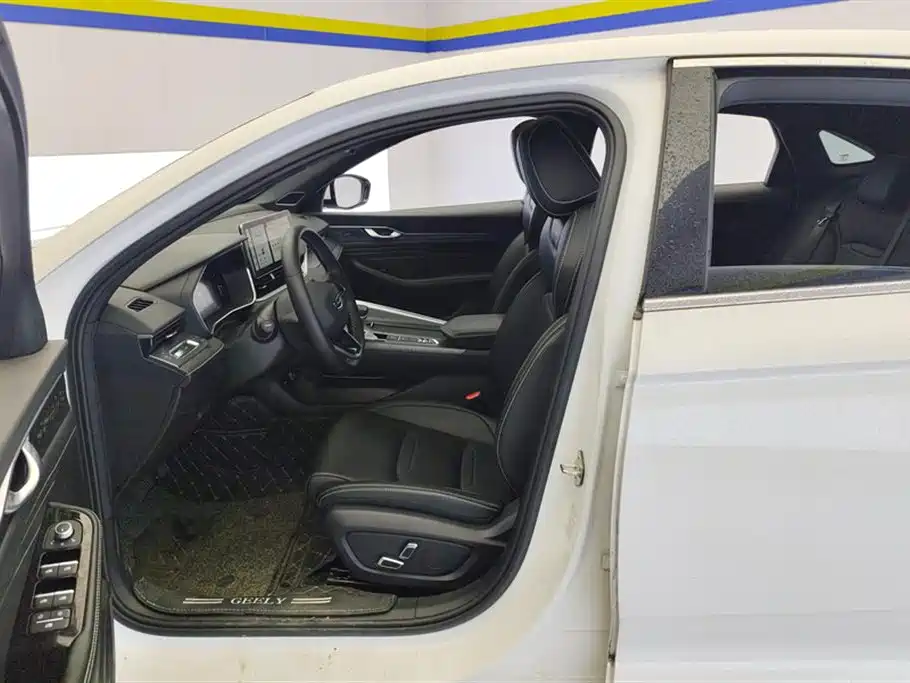 GEELY AUTOMOBILE XINGRUI