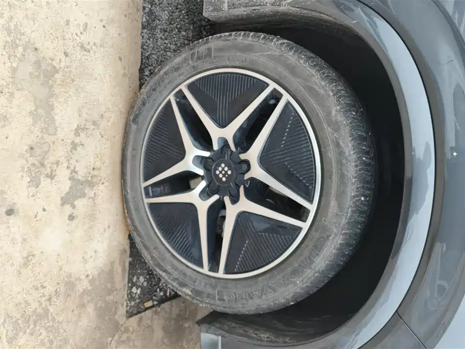 BLUE ELECTRIC BLUE ELECTRIC E5